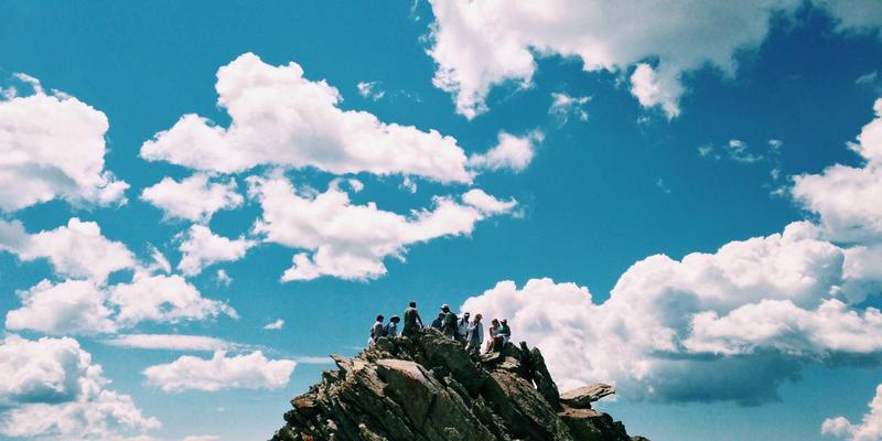 云原生网络功能(CNF)的崛起:从NFV到容器化电信云的演进与安全实践